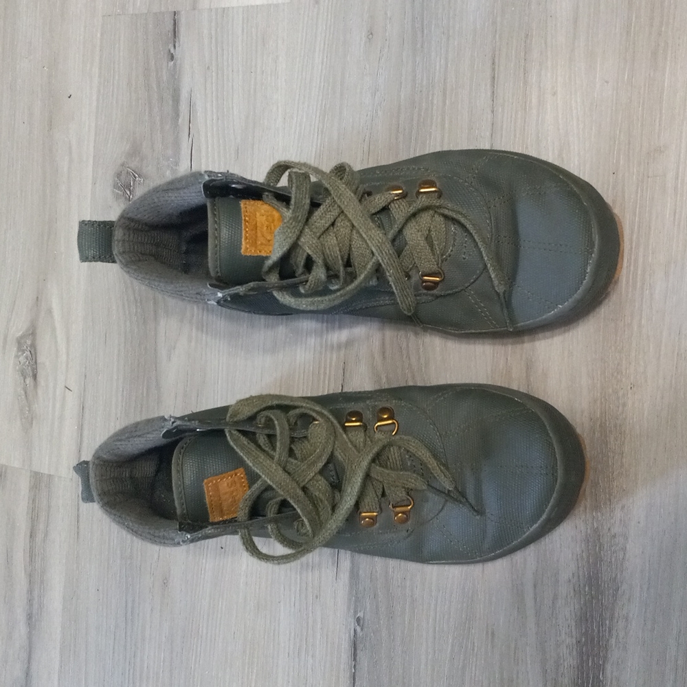 Keds Women's scout boot size 7.5